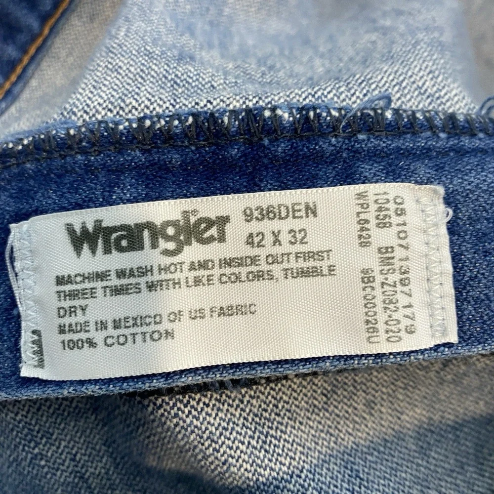 Wrangler Jeans Mens 42x32 Blue 936 DEN Cowboy Cut Slim Fit Western‎ Distressed
